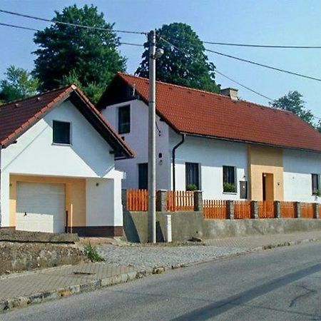 Apartman V Pensionu U Holzaepfelu Червены-Костелец Экстерьер фото