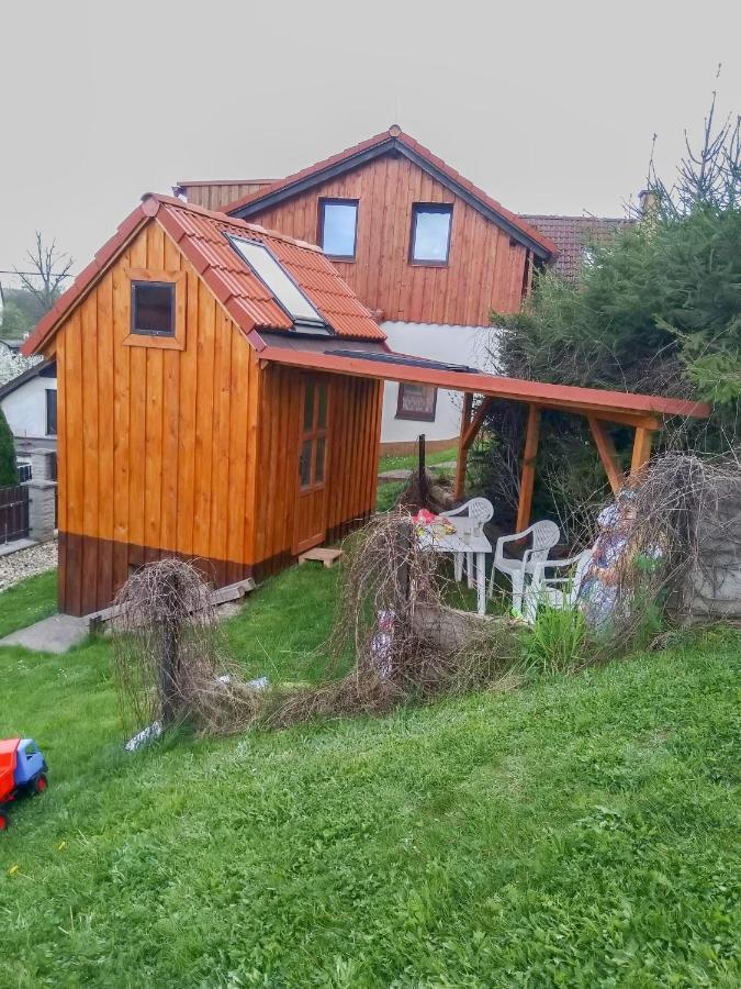 Apartman V Pensionu U Holzaepfelu Червены-Костелец Экстерьер фото