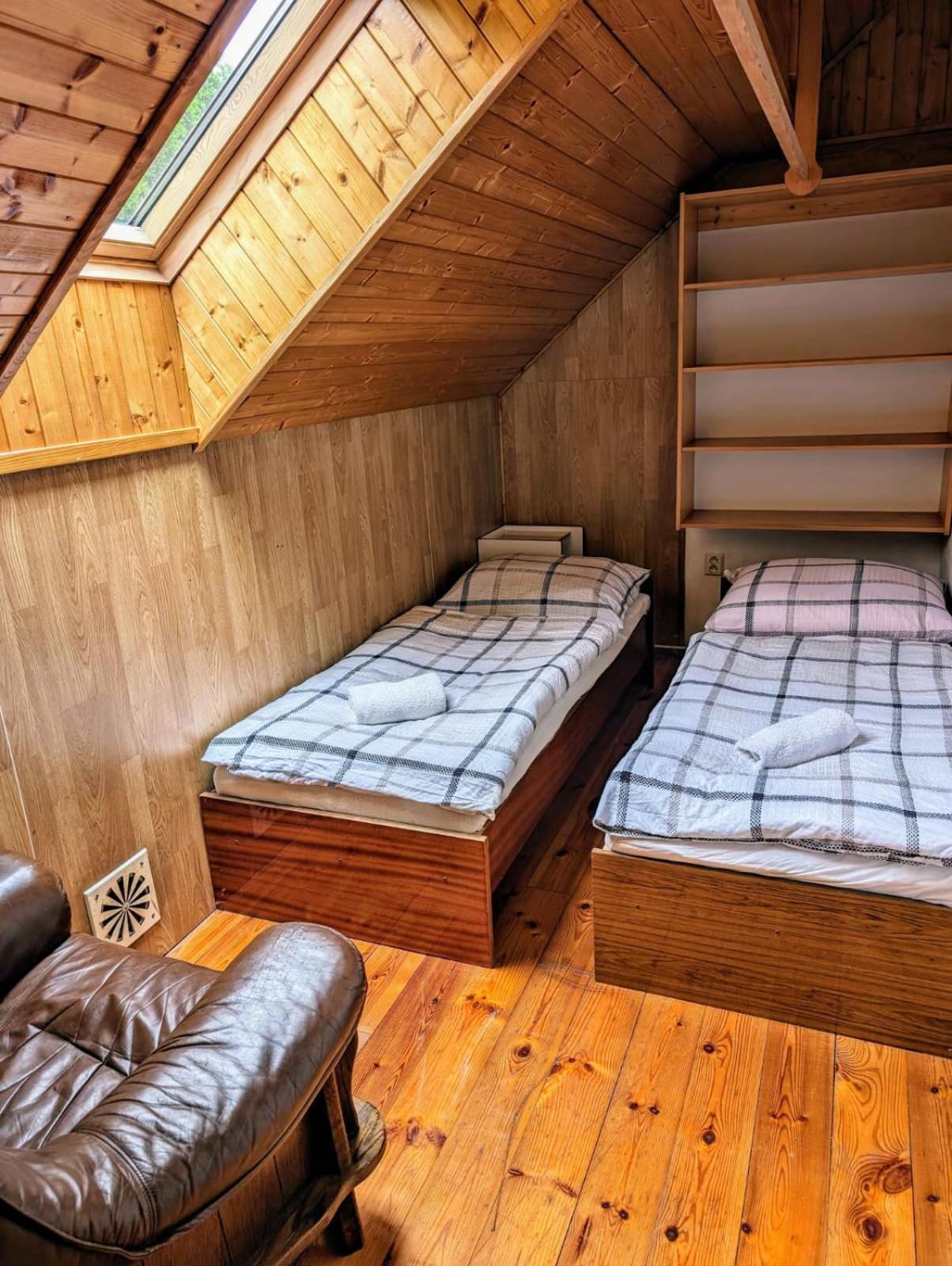Apartman V Pensionu U Holzaepfelu Червены-Костелец Экстерьер фото